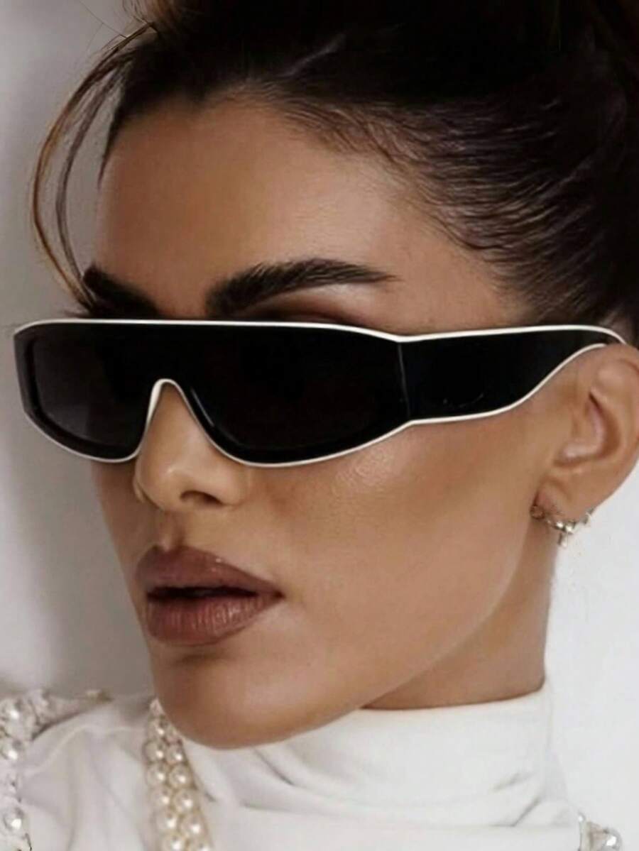 Street Fashion Shoot - New Modern Retro Cat Eye Small