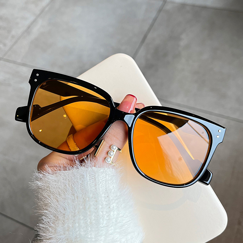 UV400 Kính Mát Nữ Retro Mắt Kí - đánh giá và giá Street Fashion Shoot