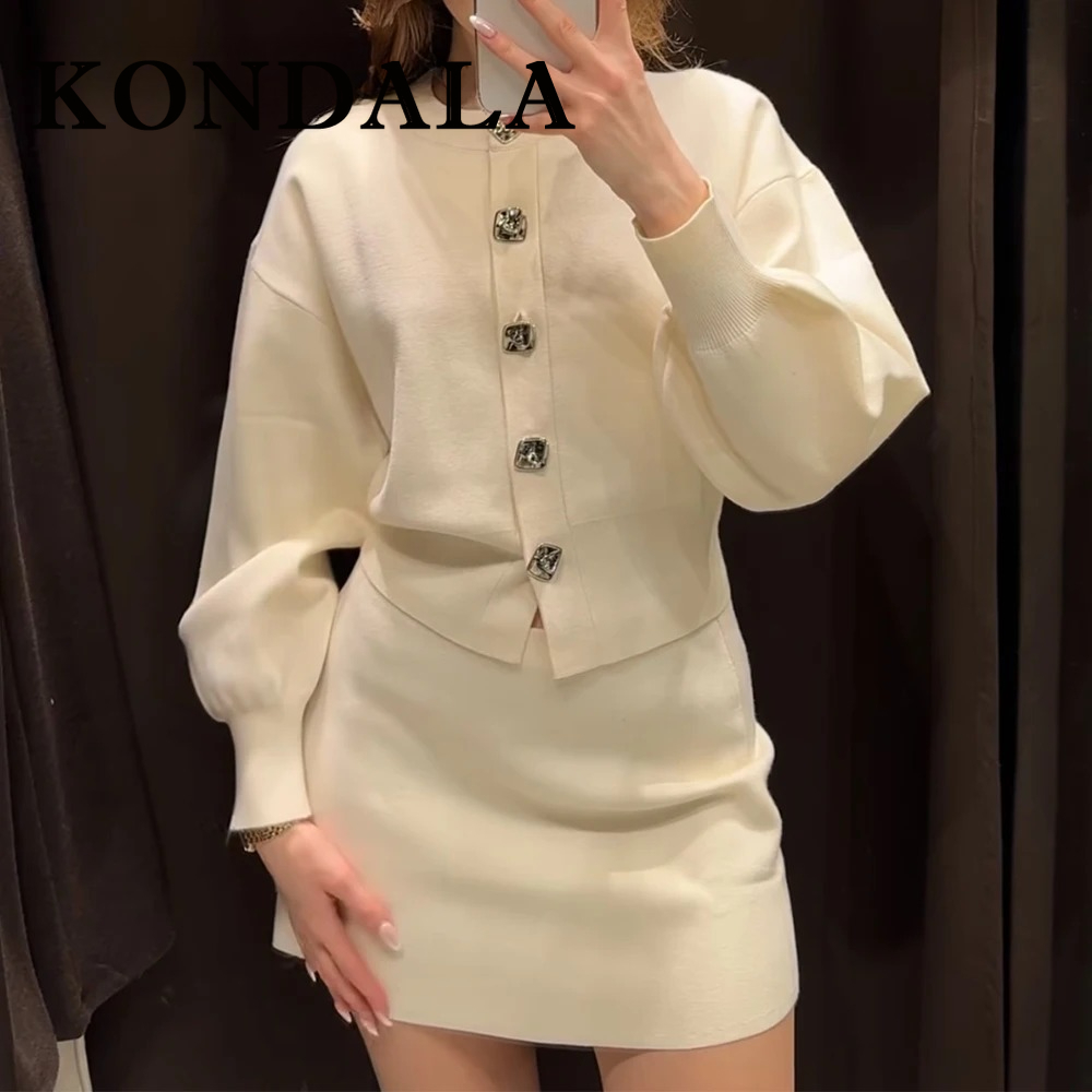 KONDALA Chic Luxurious Elegant - đánh giá và giá Fashion Street Night